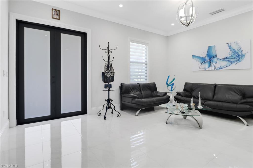 62 35th AVE NE, NAPLES