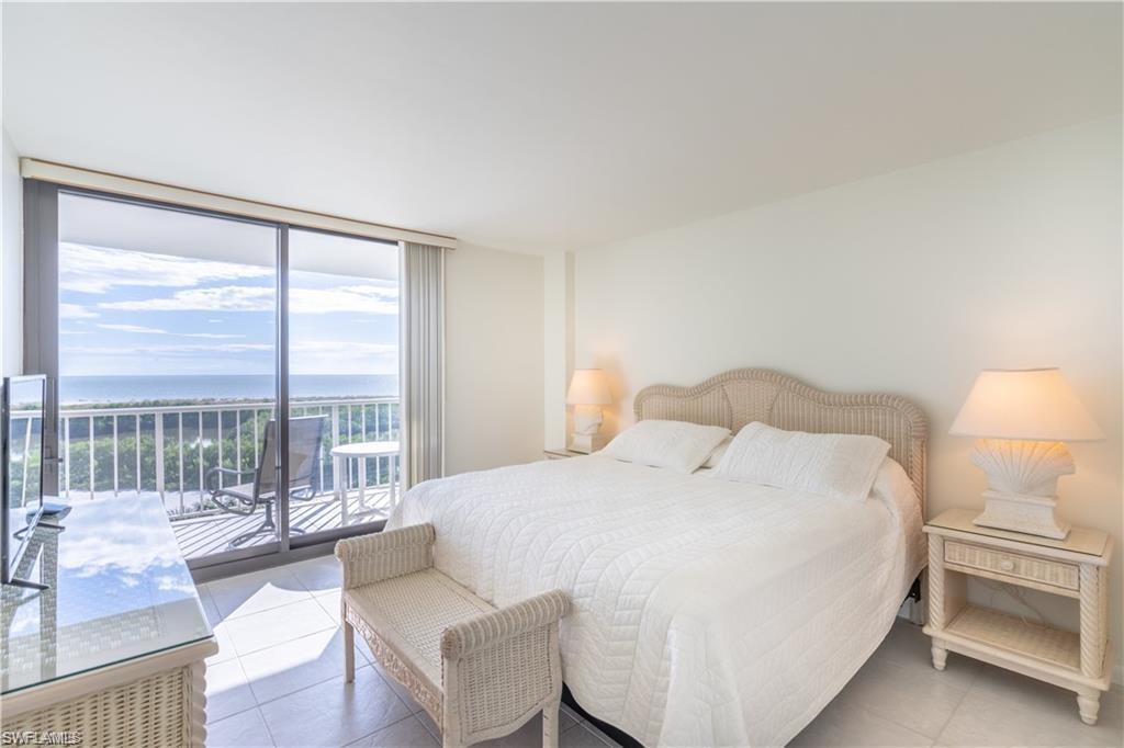 440 Seaview CT # 805, MARCO ISLAND Unit: 805