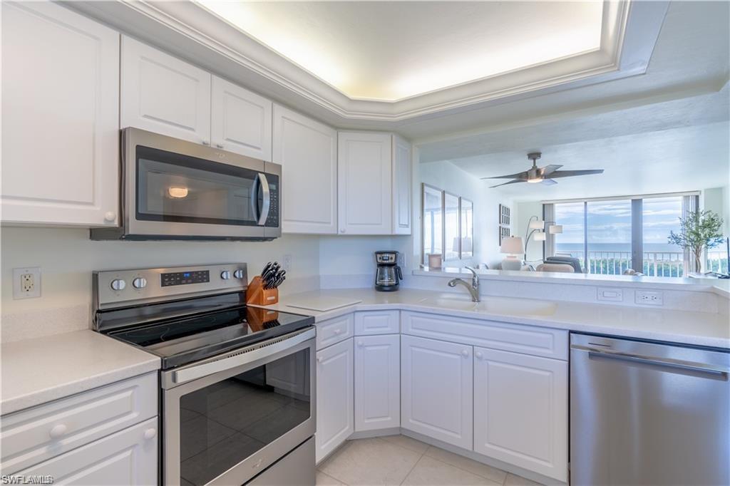 440 Seaview CT # 805, MARCO ISLAND Unit: 805