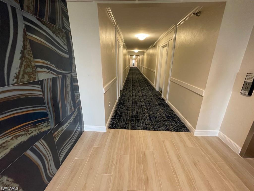 440 Seaview CT # 805, MARCO ISLAND Unit: 805