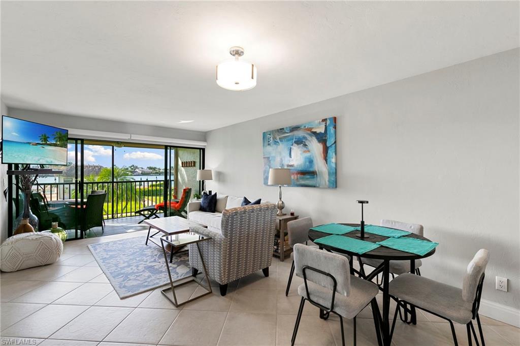 730 W Elkcam CIR # 210