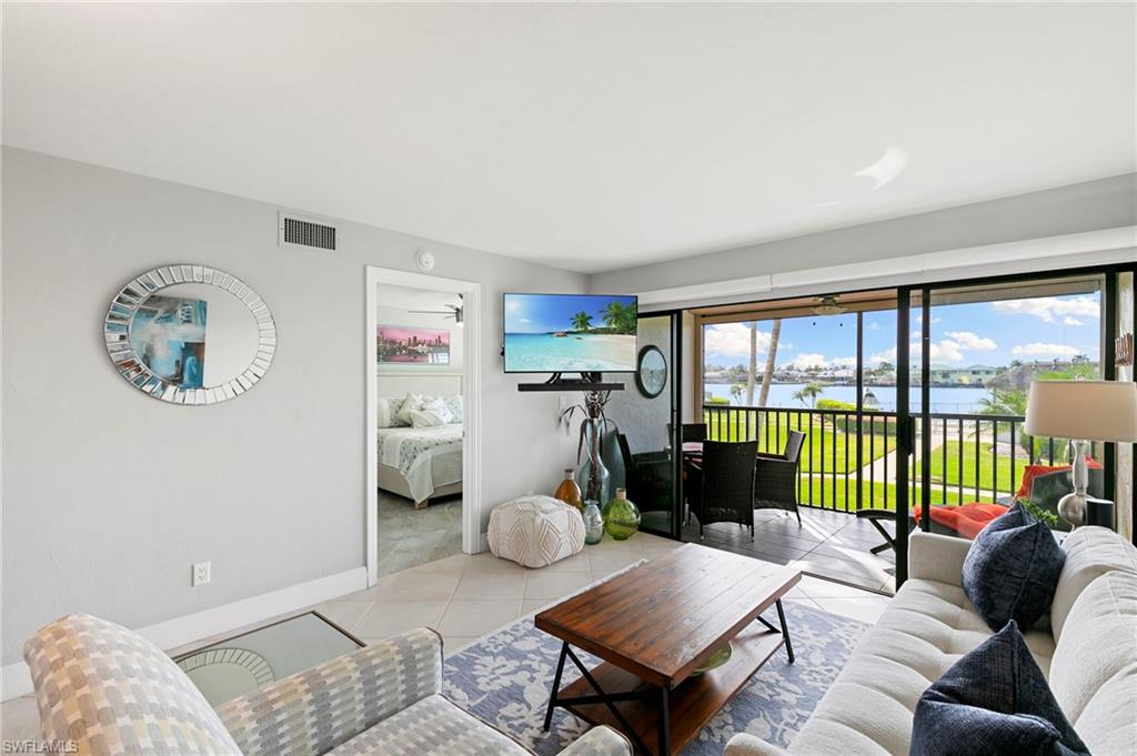 730 W Elkcam CIR # 210