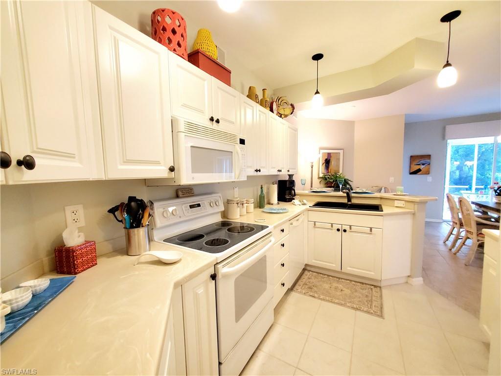 925 Eastham WAY # 102 Unit: J-102