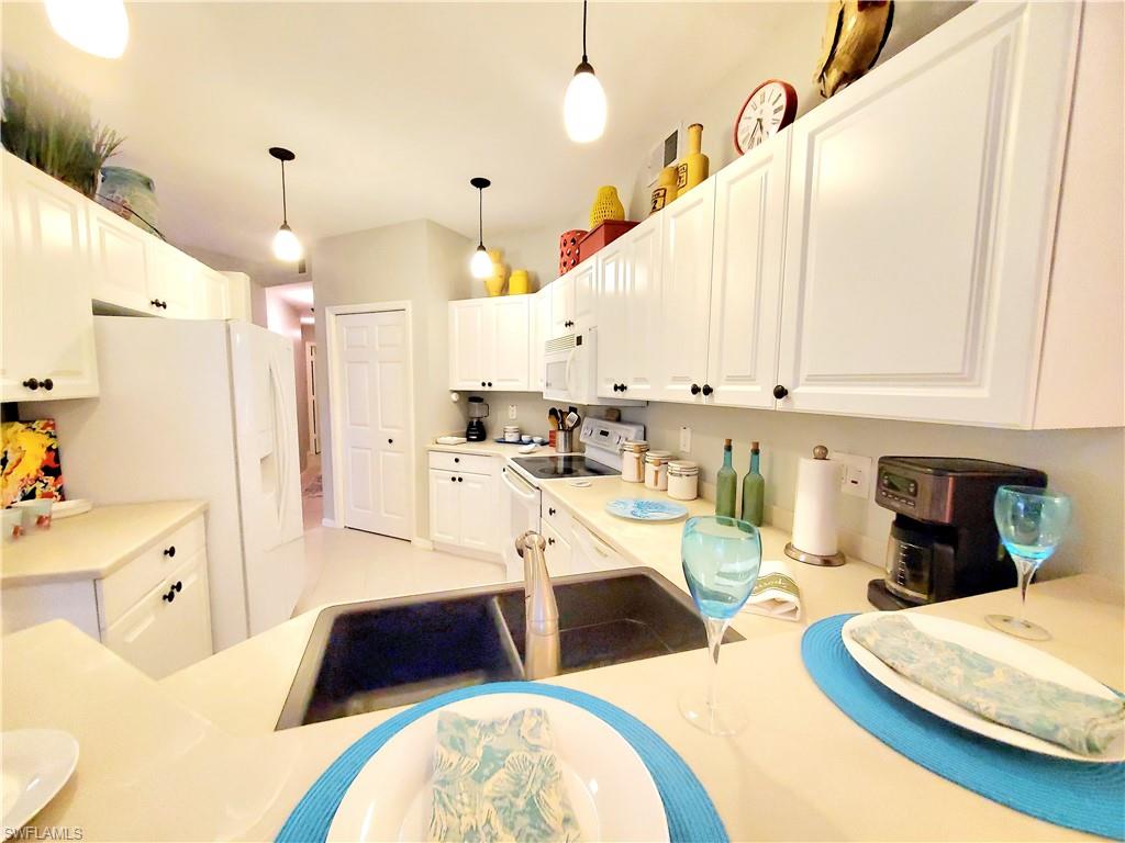 925 Eastham WAY # 102 Unit: J-102