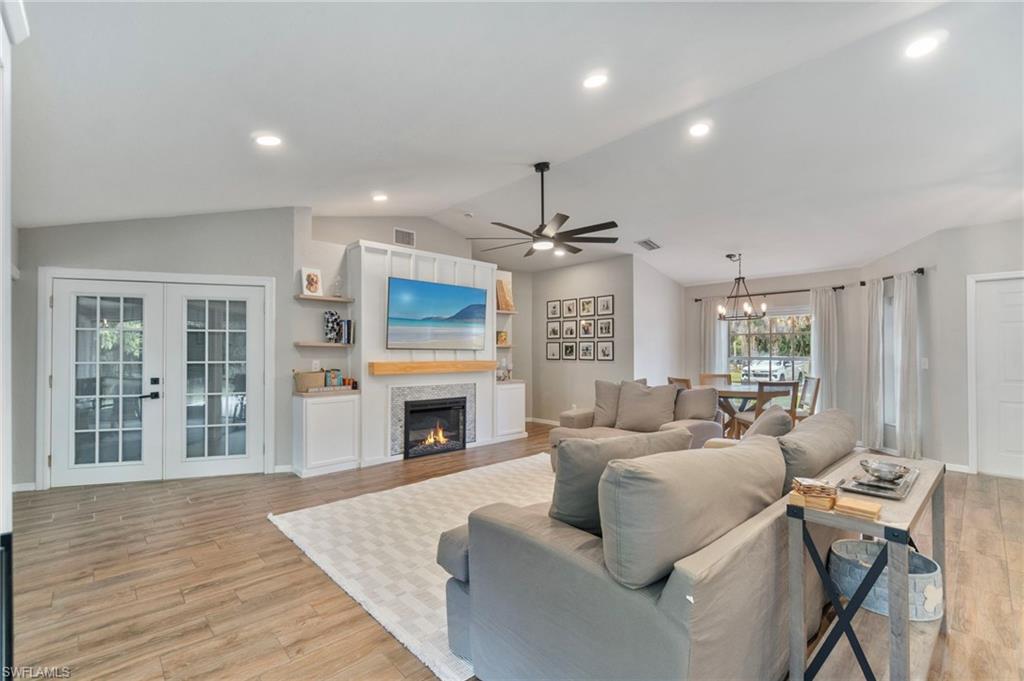 640 13th ST NW, NAPLES