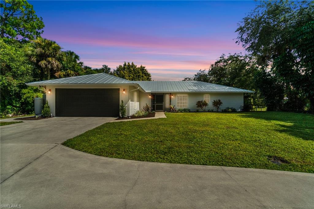 640 13th ST NW, NAPLES