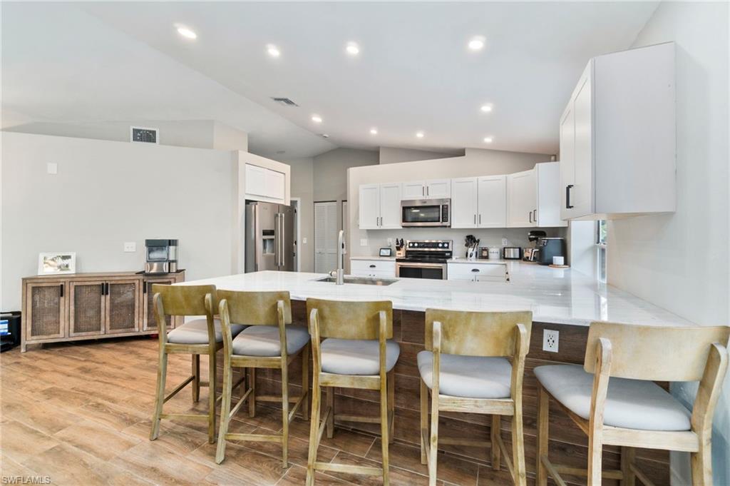 640 13th ST NW, NAPLES