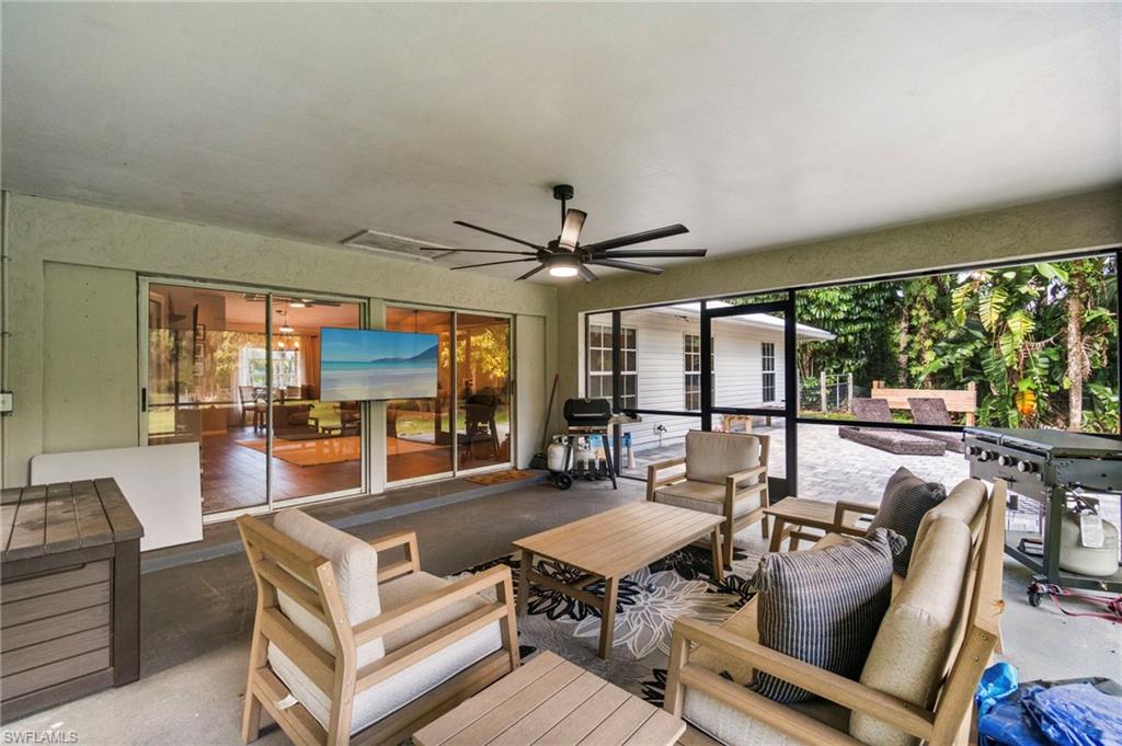 640 13th ST NW, NAPLES