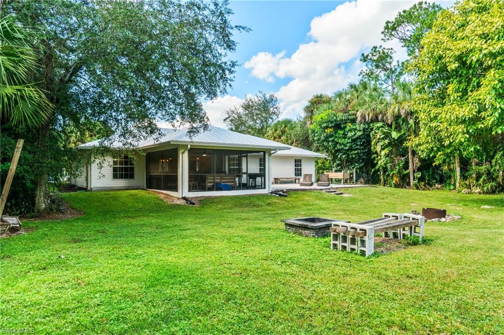 640 13th ST NW, NAPLES