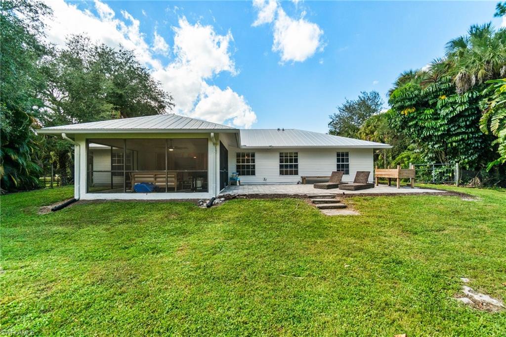 640 13th ST NW, NAPLES