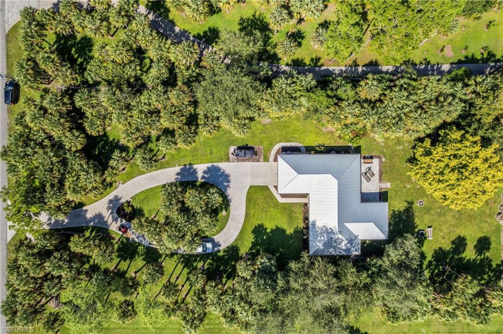 640 13th ST NW, NAPLES