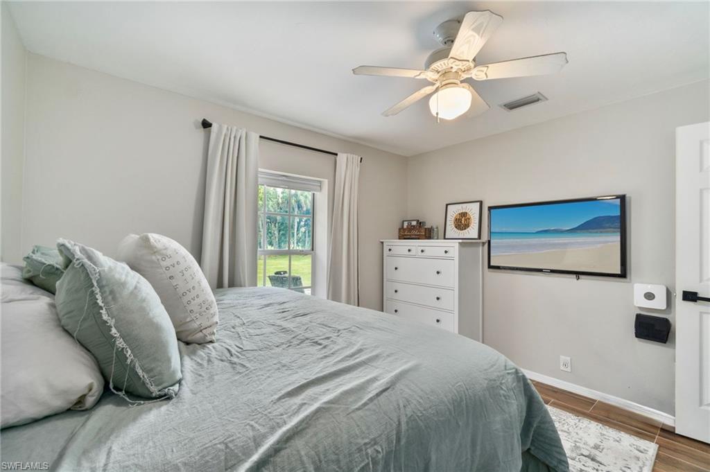 640 13th ST NW, NAPLES