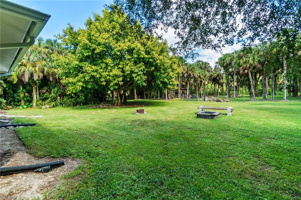 640 13th ST NW, NAPLES