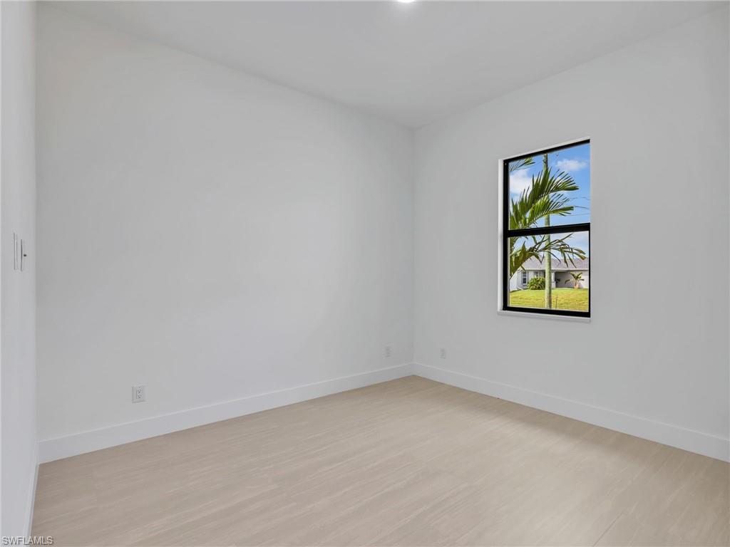 1624 NW 9th AVE, CAPE CORAL