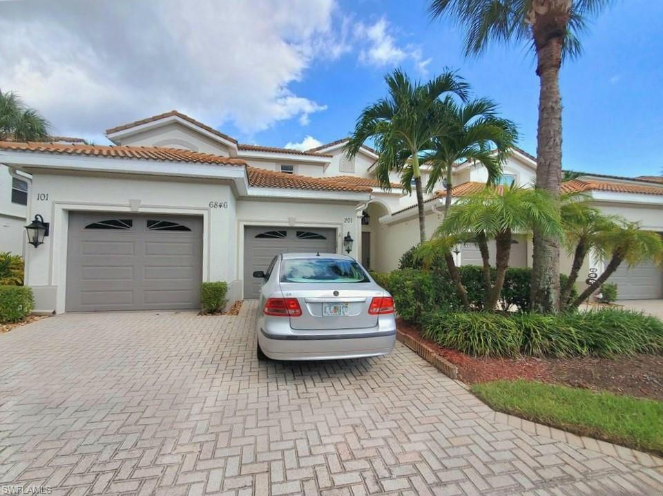 6846 Sterling Greens DR # 201, NAPLES Unit: 201