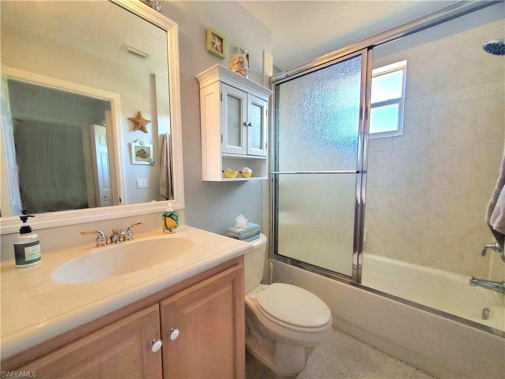 6846 Sterling Greens DR # 201, NAPLES Unit: 201