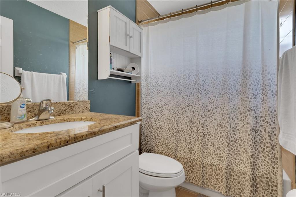 6555 Willow Lake CIR, FORT MYERS