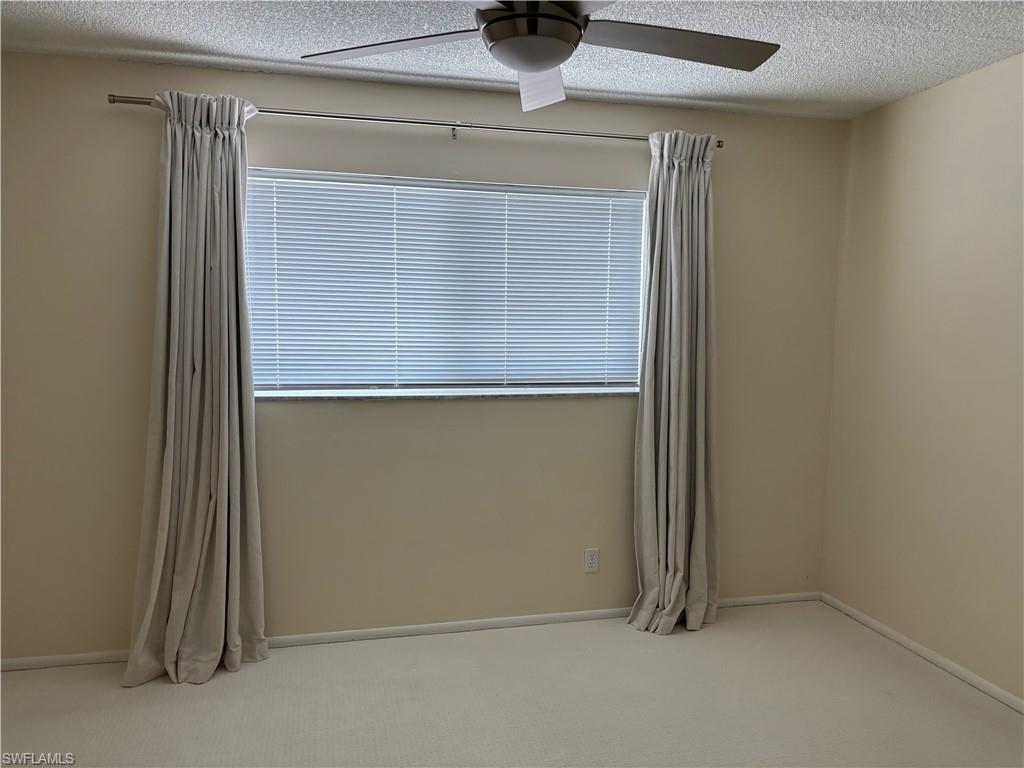 900 8th AVE S # 305, NAPLES Unit: 305