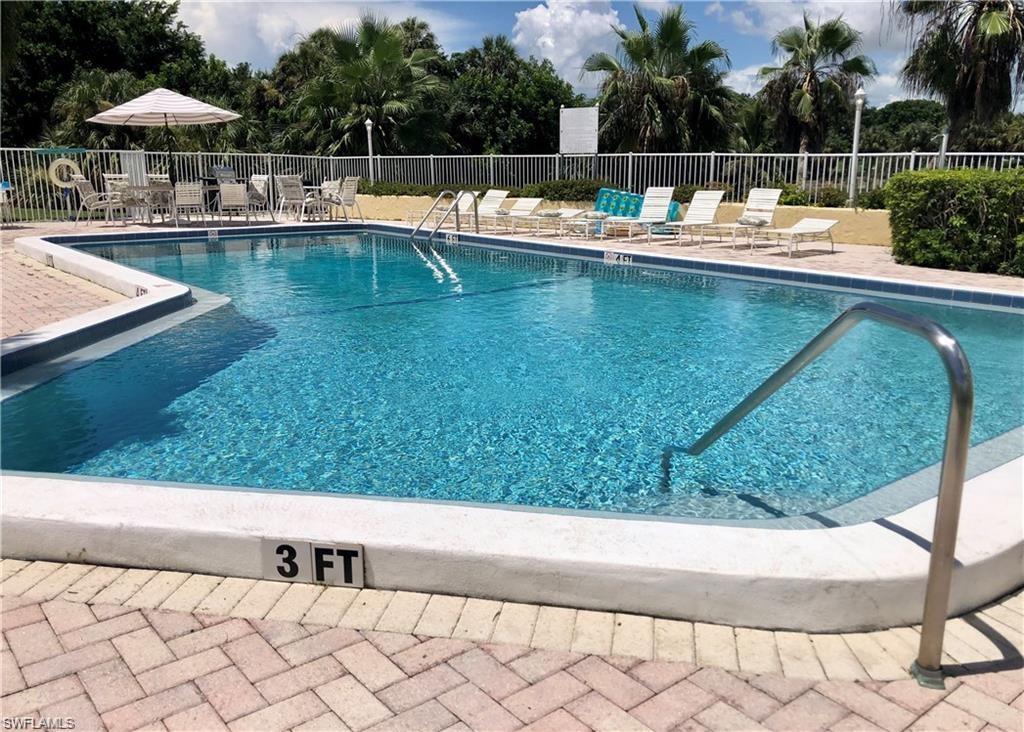 955 Palm View DR # 307, NAPLES Unit: B-307