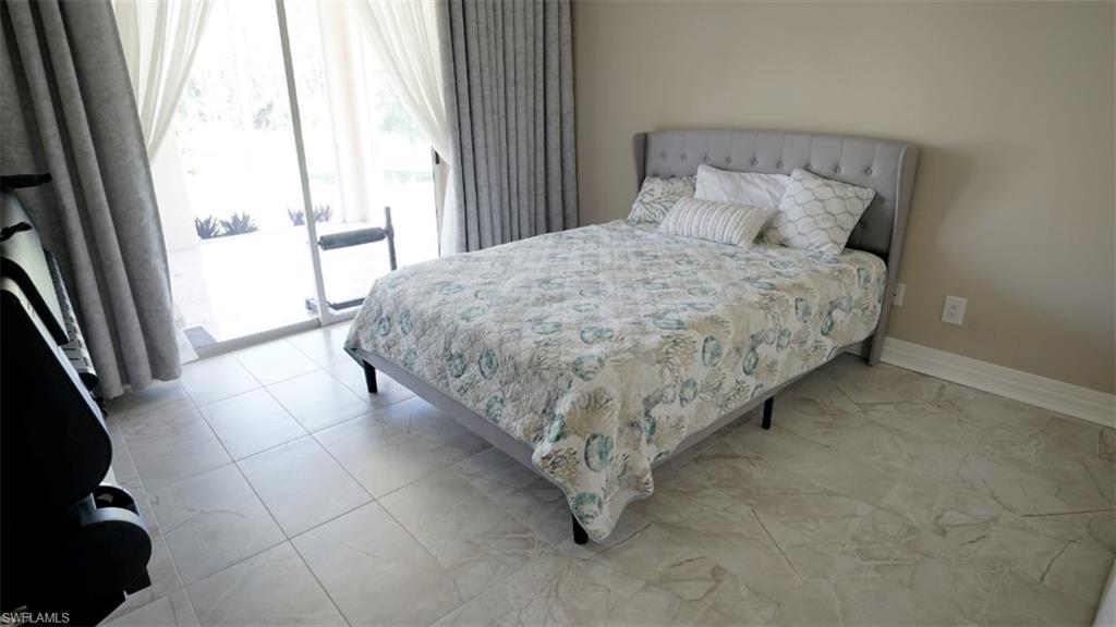 4445 2nd AVE NE, NAPLES