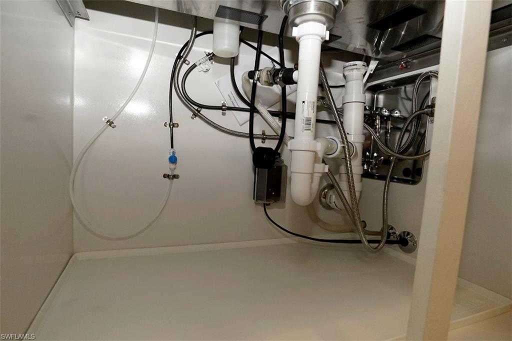 4445 2nd AVE NE, NAPLES