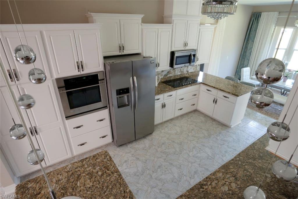 4445 2nd AVE NE, NAPLES