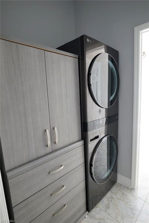 4445 2nd AVE NE, NAPLES