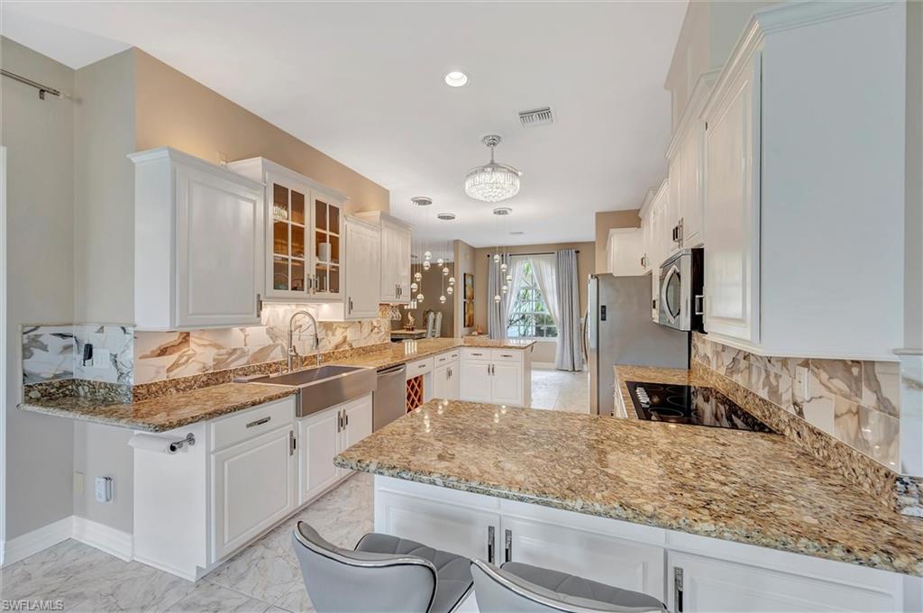 4445 2nd AVE NE, NAPLES