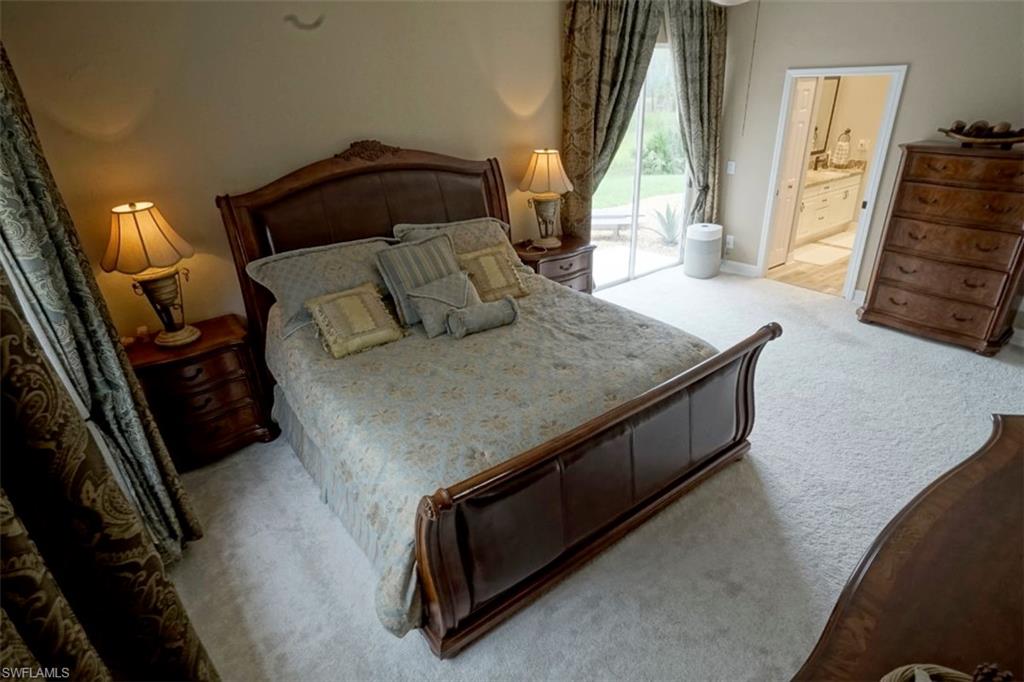 4445 2nd AVE NE, NAPLES