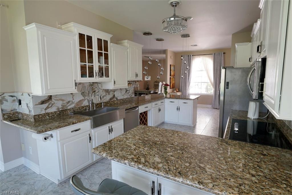 4445 2nd AVE NE, NAPLES