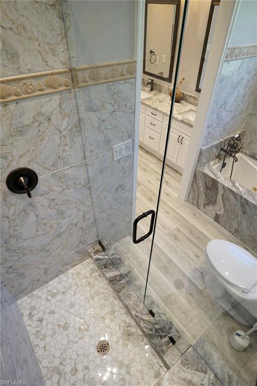 4445 2nd AVE NE, NAPLES