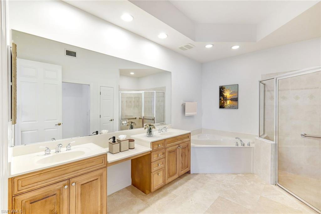 23820 Merano CT # 101, ESTERO Unit: 101