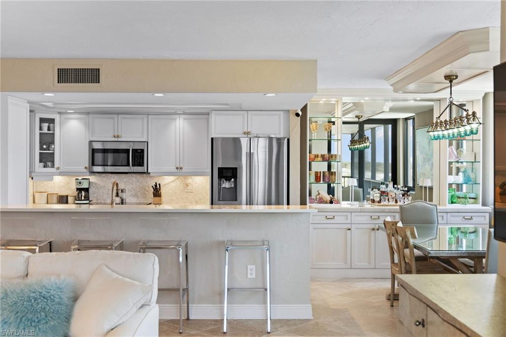 10482 Gulf Shore DR # 261, NAPLES Unit: 261