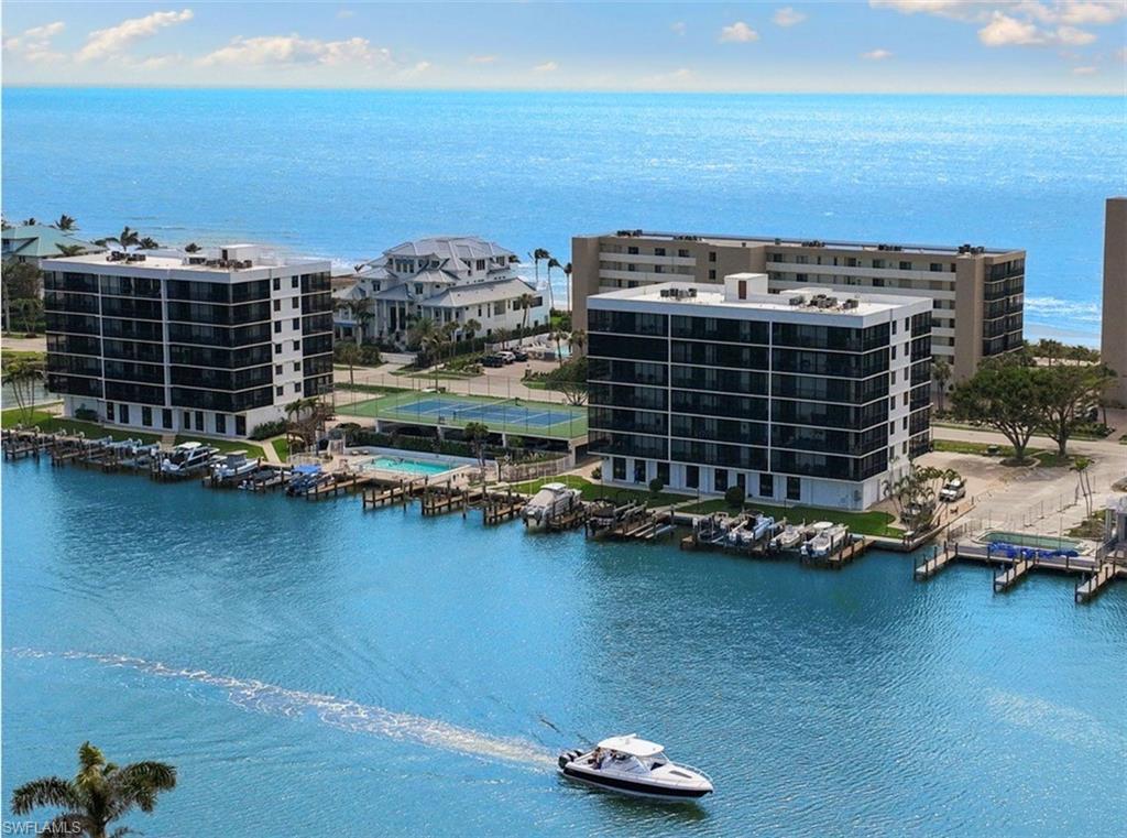 10482 Gulf Shore DR # 261, NAPLES Unit: 261