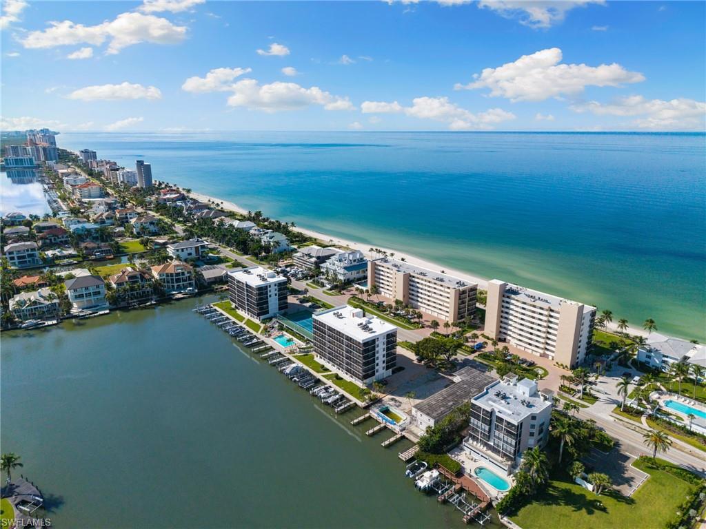 10482 Gulf Shore DR # 261, NAPLES Unit: 261