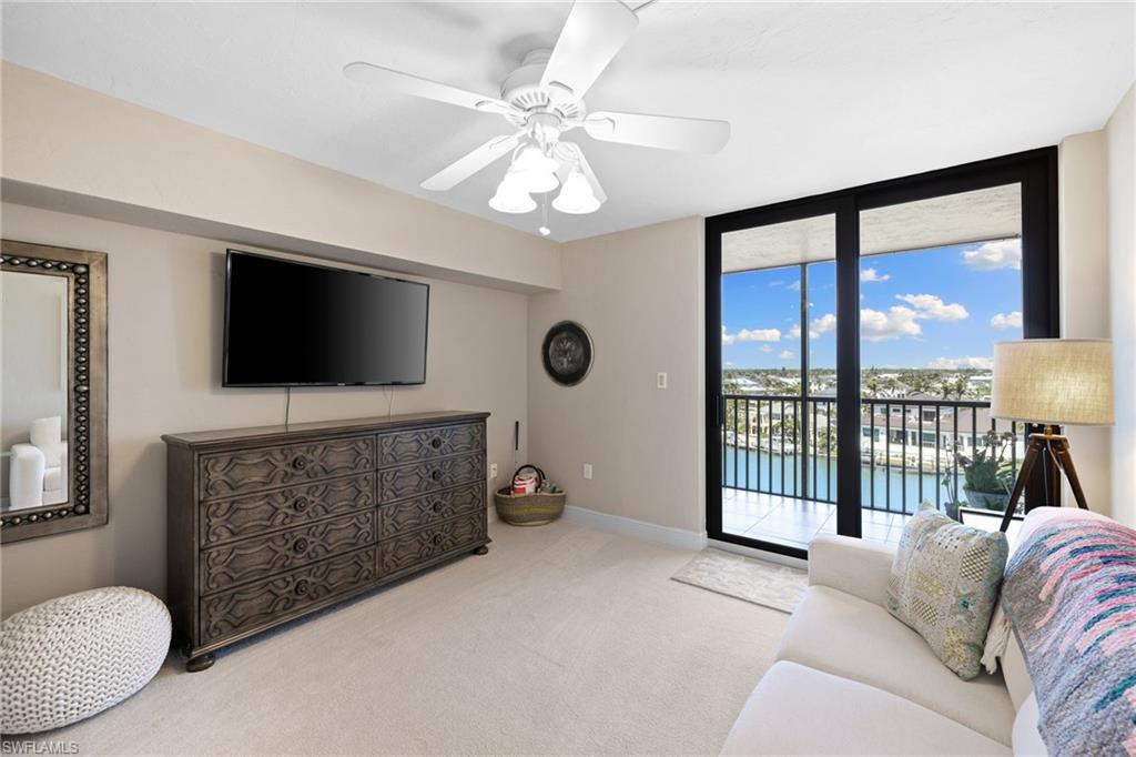 10482 Gulf Shore DR # 261, NAPLES Unit: 261