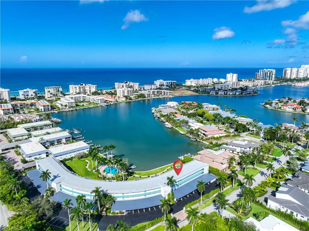 383 Harbour DR # 309