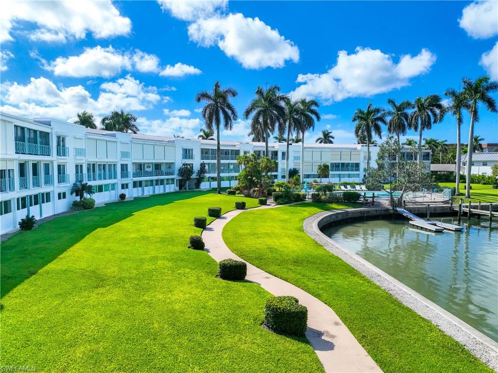 383 Harbour DR # 309