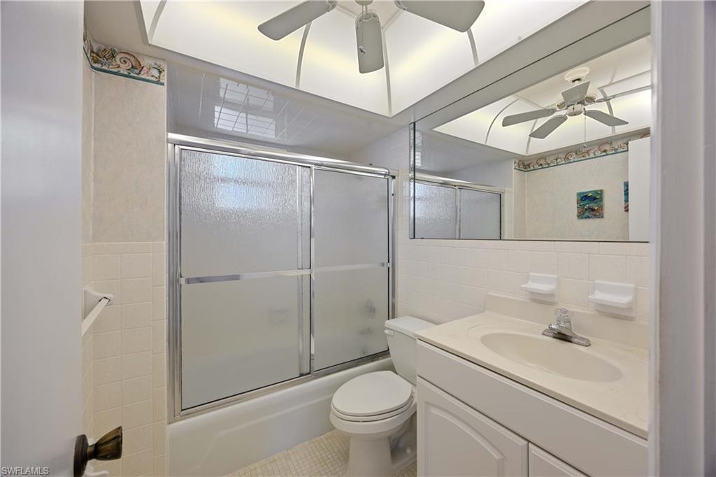 383 Harbour DR # 309