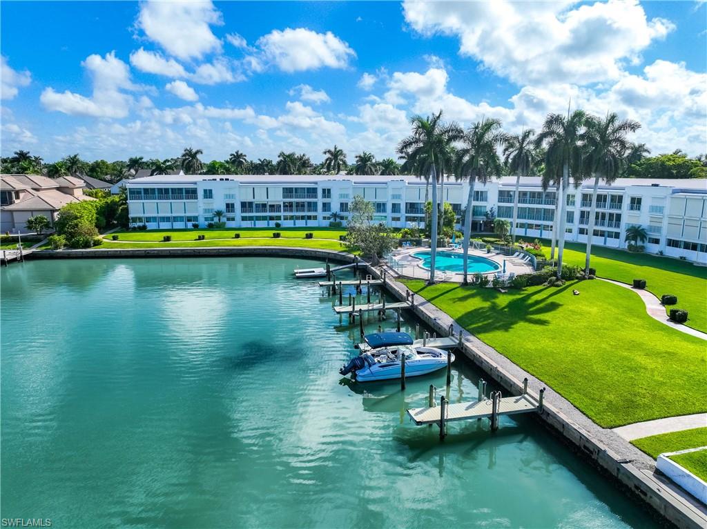 383 Harbour DR # 309