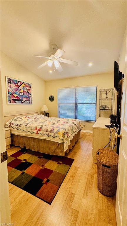 2024 Pine Isle LN # 2024, NAPLES Unit: 2024