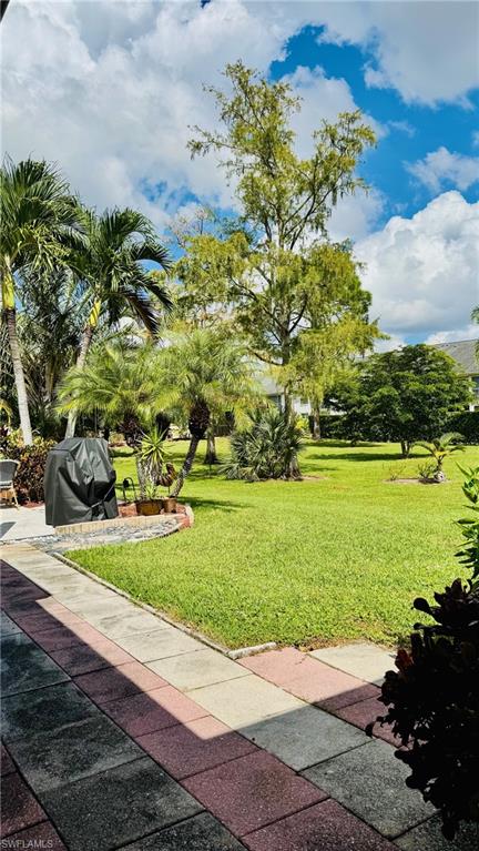 2024 Pine Isle LN # 2024, NAPLES Unit: 2024