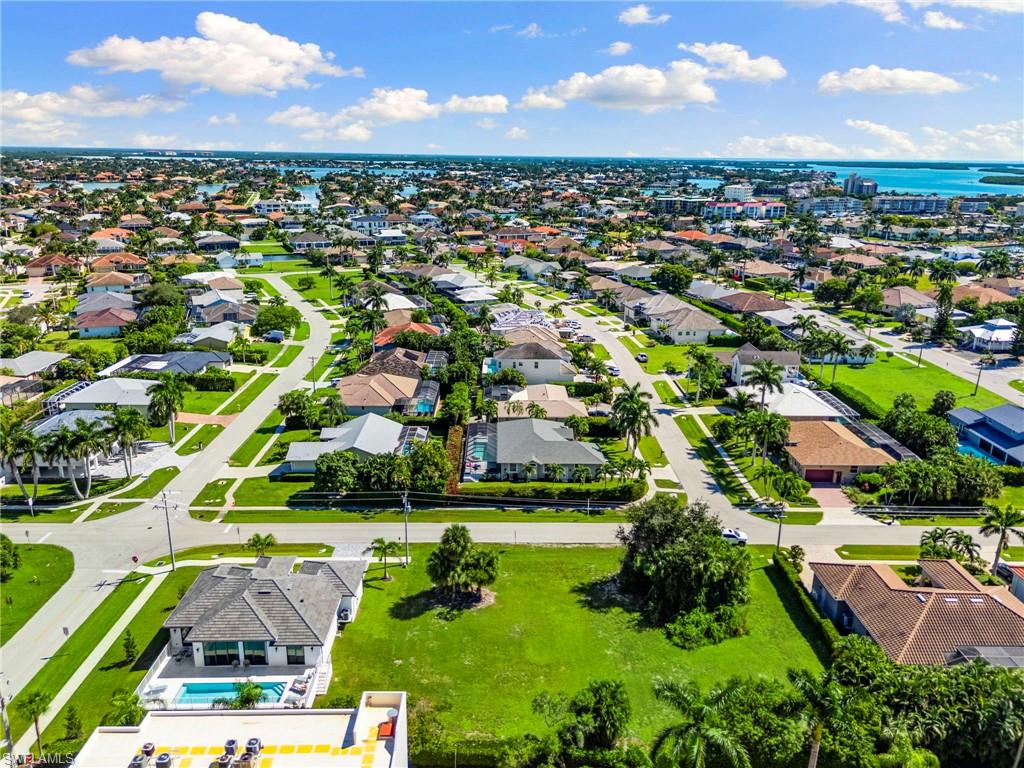 744 Seagrape DR, MARCO ISLAND