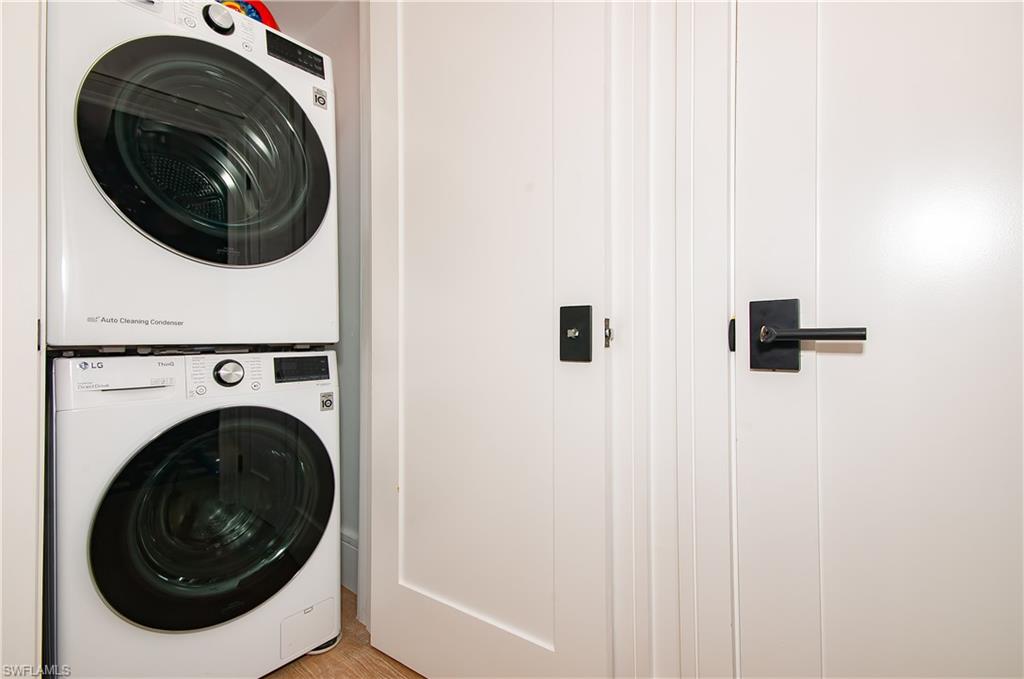 1686 Blue Point AVE # B1