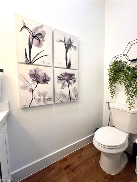 510 12th AVE NE, NAPLES