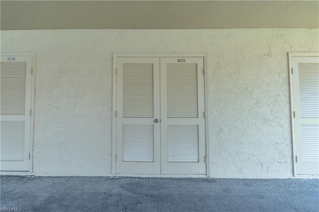 2069 Pine Isle LN # 2069, NAPLES Unit: 2069