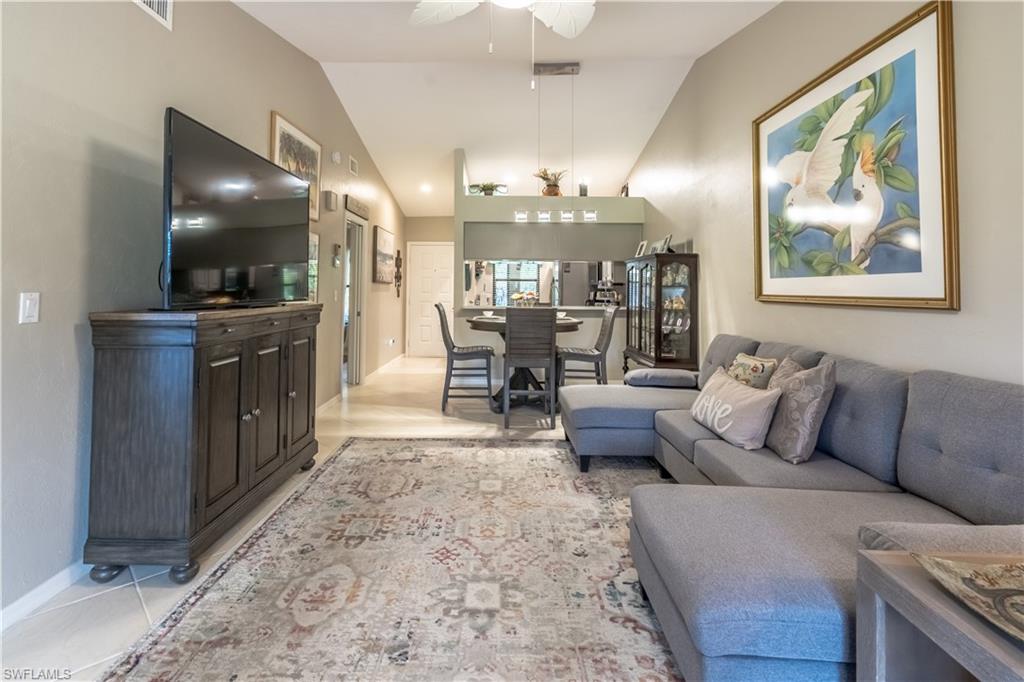 2069 Pine Isle LN # 2069, NAPLES Unit: 2069