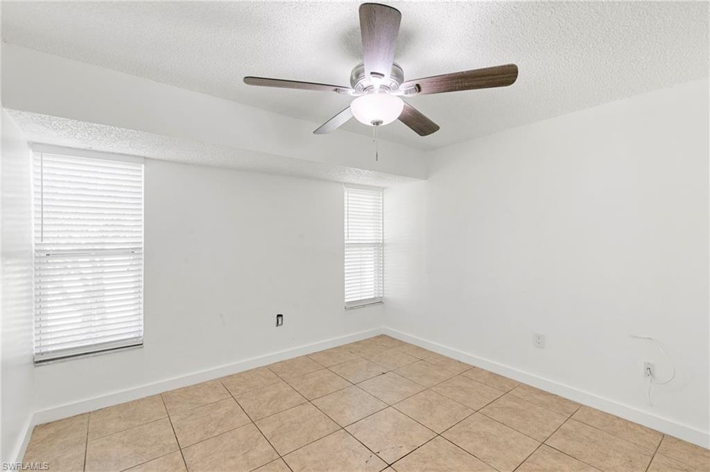 4220 Pearl Harbor DR