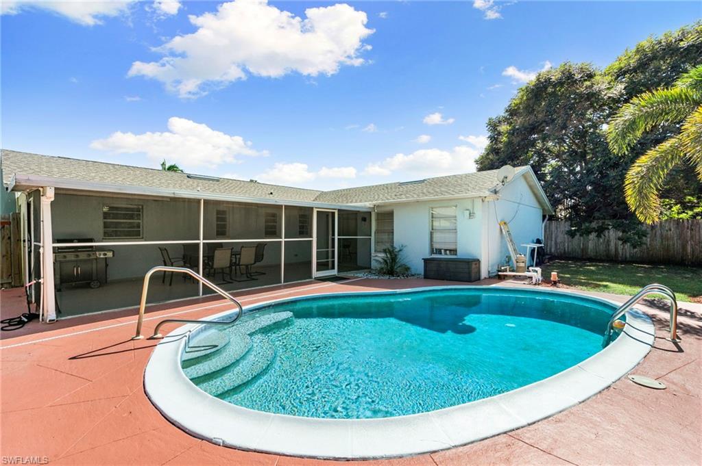 4220 Pearl Harbor DR