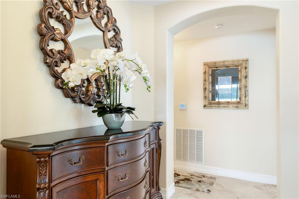 1650 Tarpon Bay DR S # 101, NAPLES Unit: 101